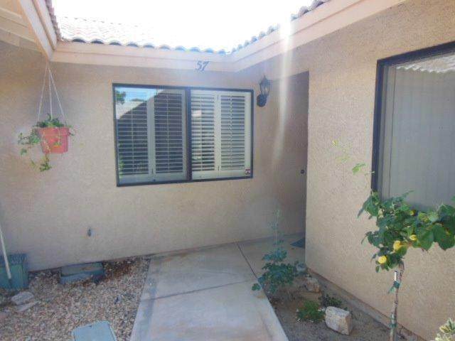 27535 Lakeview Drive - Photo 1