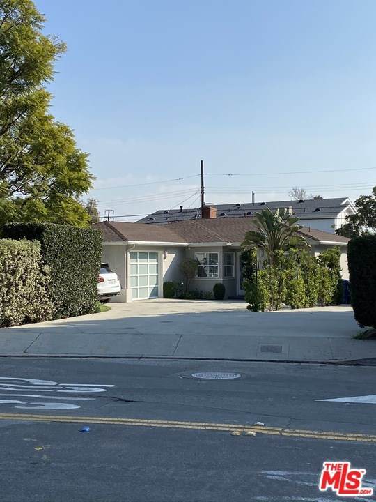 2376 Dewey Street - Photo 1