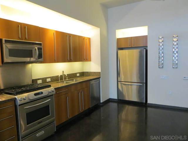 350 11Th Ave - Photo 1