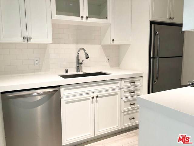 1216 1220 La Cienega Boulevard - Photo 1