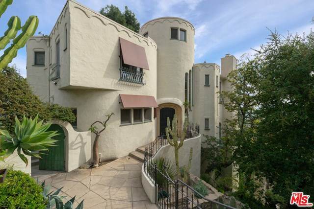 8142 Laurel View Drive - Photo 1