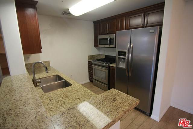 11925 Kling Street - Photo 1