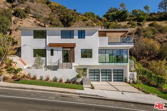 1142 Bienveneda Avenue - Photo 1