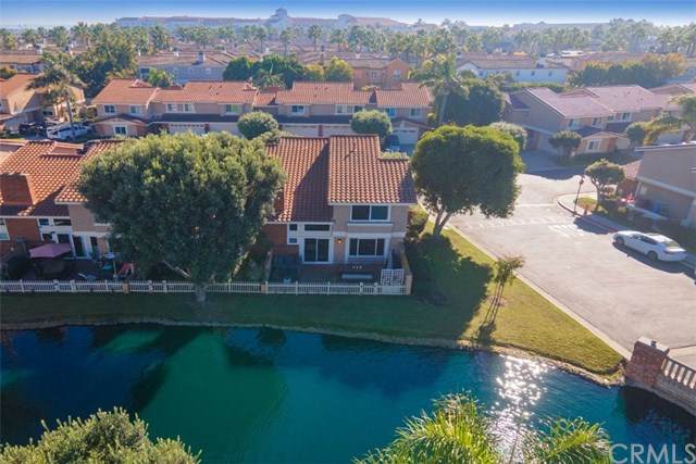 7865 Seabreeze Drive - Photo 1