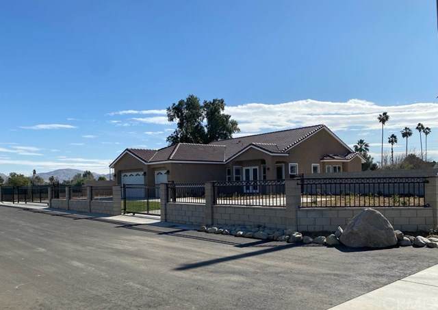 12021 Cactus Avenue - Photo 1