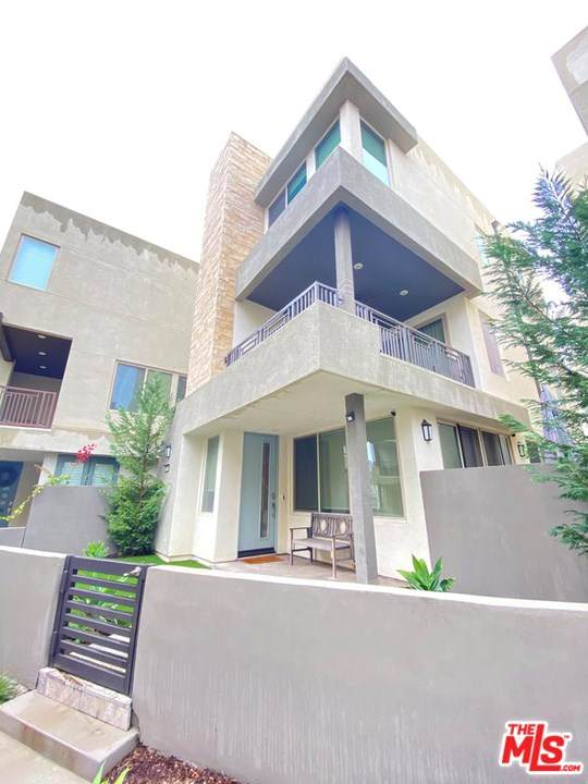 106 Catalyst - Photo 1