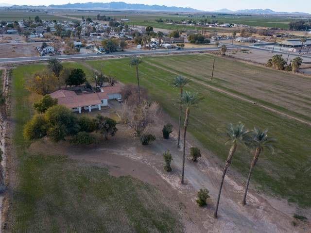 395 Lovekin Boulevard - Photo 1