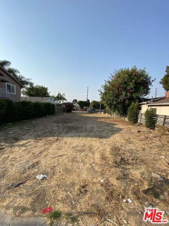 1630 Carson Street - Photo 1