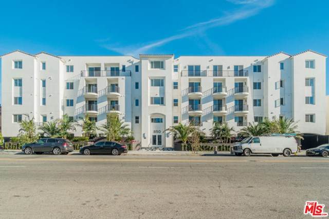 850 Crenshaw Boulevard - Photo 1