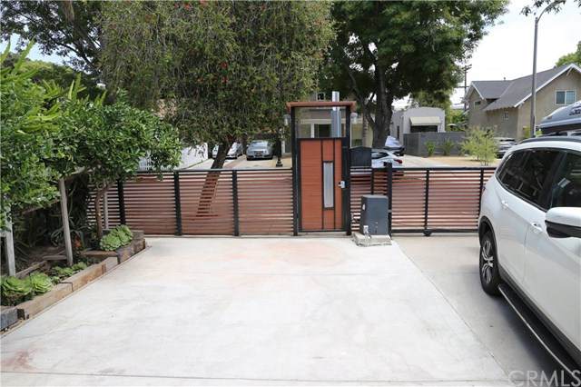 1323 Cherokee Avenue - Photo 1