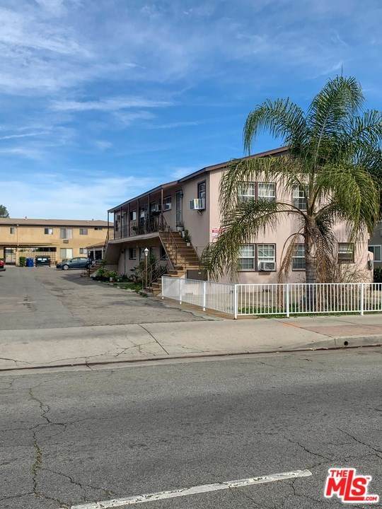 11445 Oxnard Street - Photo 1