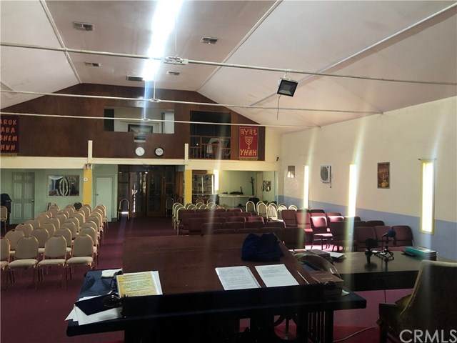 9501 Virginia Avenue - Photo 1