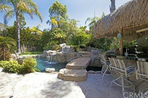 16 Sun Terrace - Photo 1
