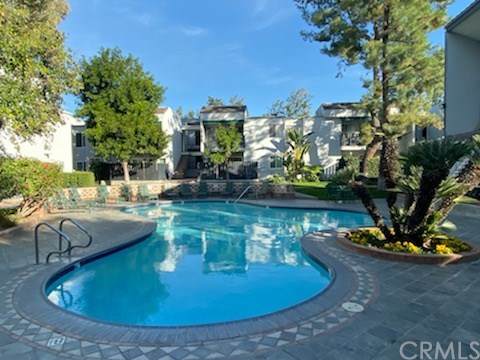 18645 Hatteras Street - Photo 1