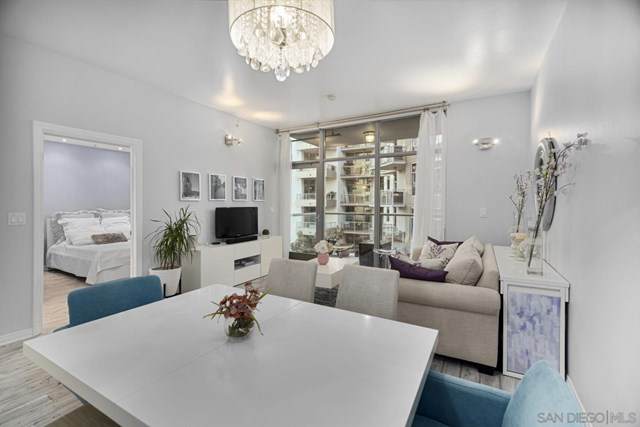 206 Park - Photo 1