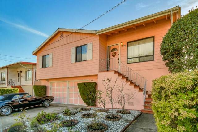 549 Diamond Avenue - Photo 1