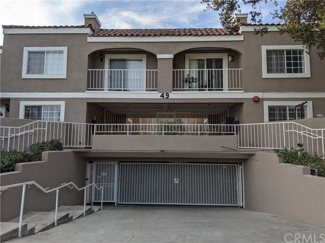 49 Parkwood Avenue - Photo 1