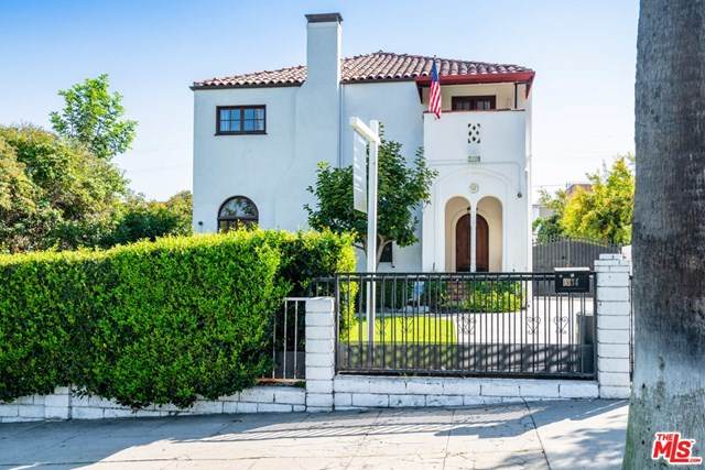 1234 Manhattan Place - Photo 1