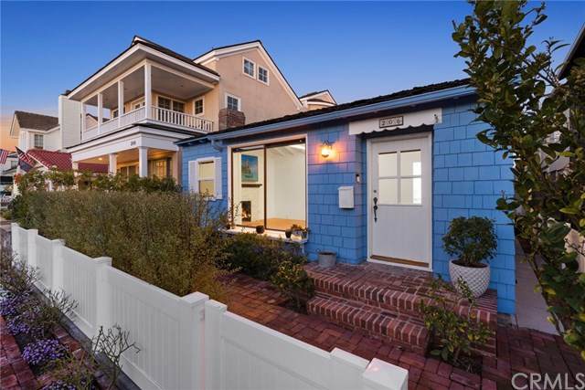 206 Apolena Avenue - Photo 1
