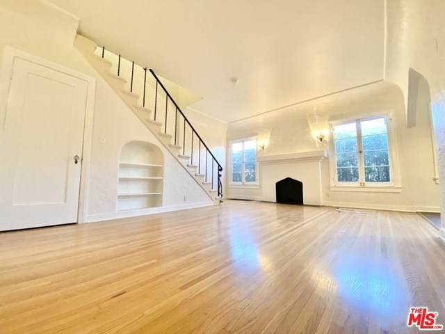 1909 Commonwealth Avenue - Photo 1