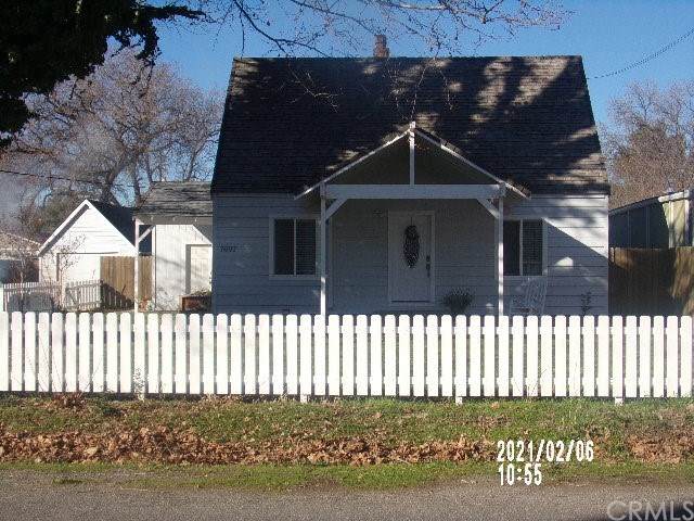 7697 Sherwood Boulevard - Photo 1
