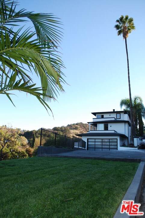4060 Camino De La Cumbre - Photo 1