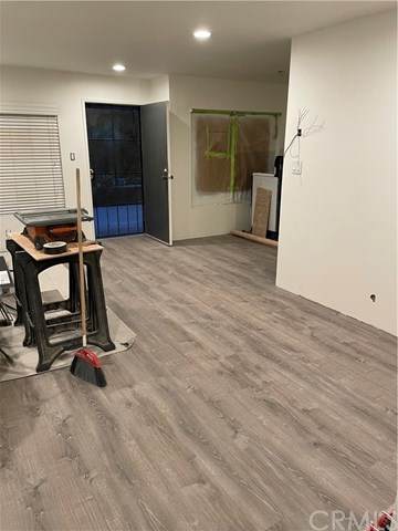 545 Chestnut Avenue - Photo 1