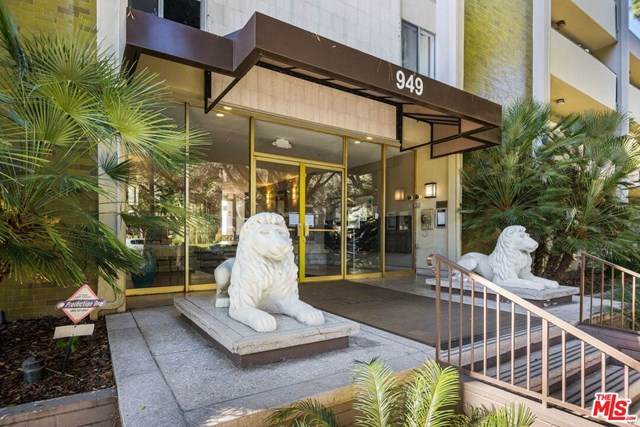 949 Kings Road - Photo 1
