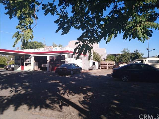 1724 Robinson Street - Photo 1