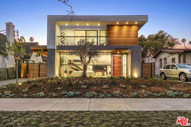 143 Stanley Drive - Photo 1