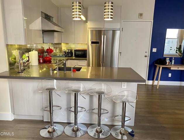 215 7th Street - Photo 1