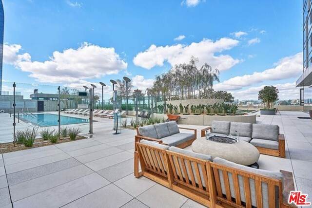889 Francisco Street - Photo 1