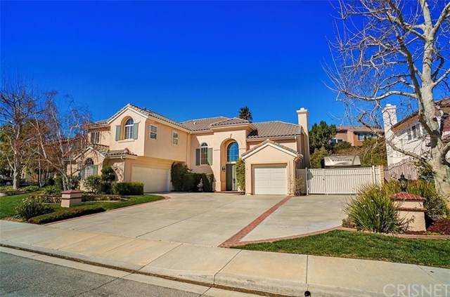 5885 Mustang Drive - Photo 1