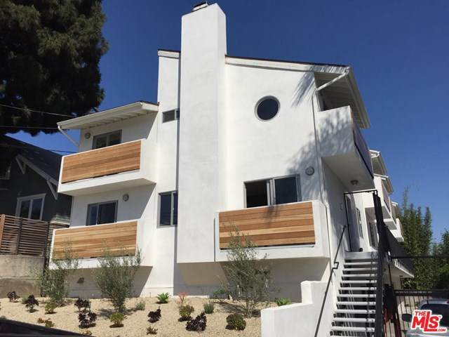 1016 Sanborn Avenue - Photo 1