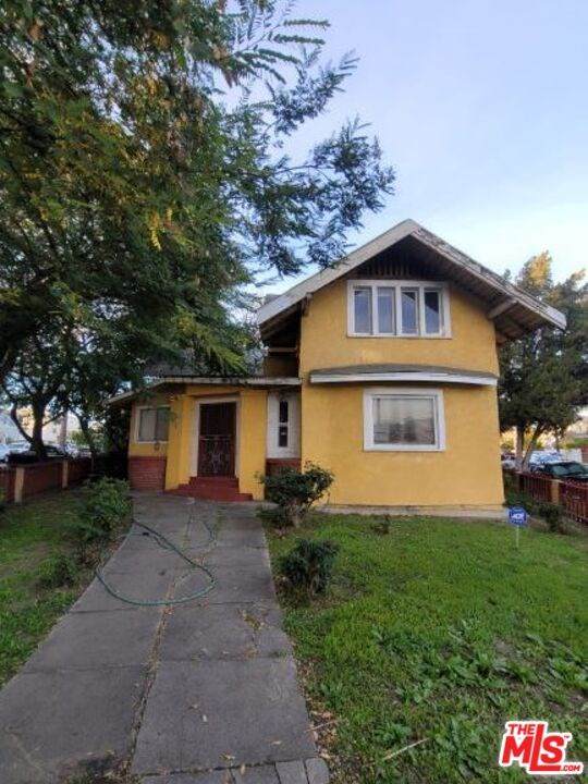 158 Hoover Street - Photo 1