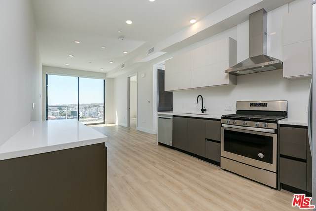 3833 Dunn - Photo 1