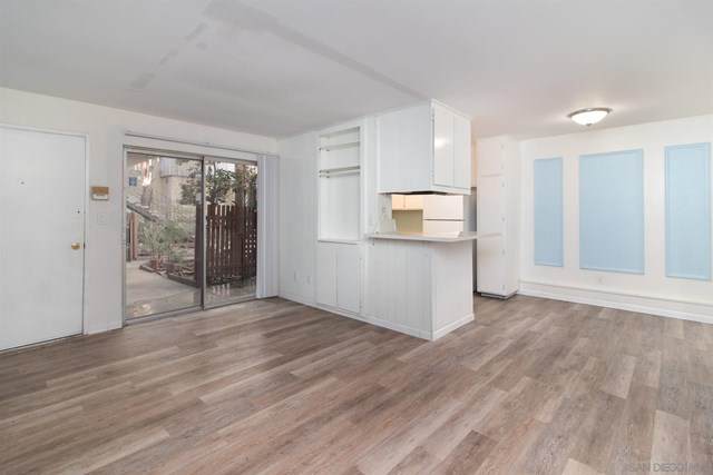 930 B Ave - Photo 1