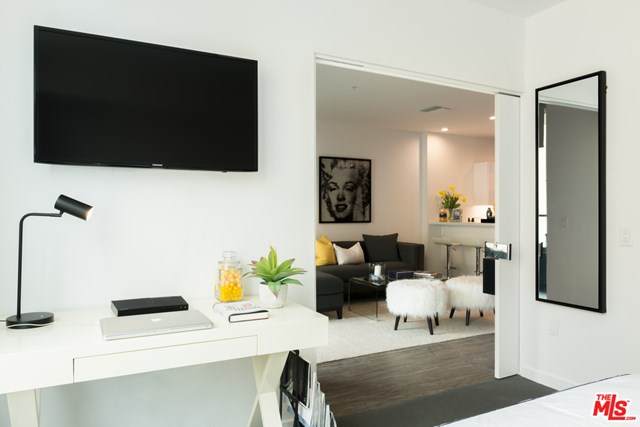 215 Maryland Avenue - Photo 1