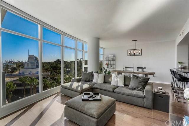 411 Seaside Way - Photo 1