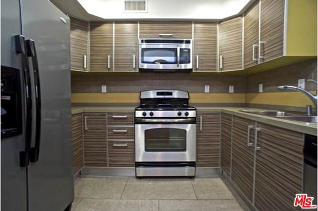 833 Edinburgh - Photo 1