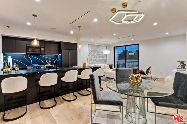 7273 Hazel Court - Photo 1