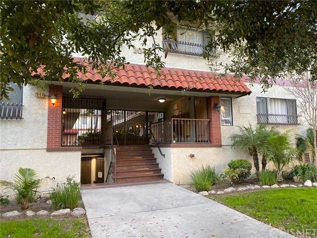 1043 Thompson Avenue - Photo 1