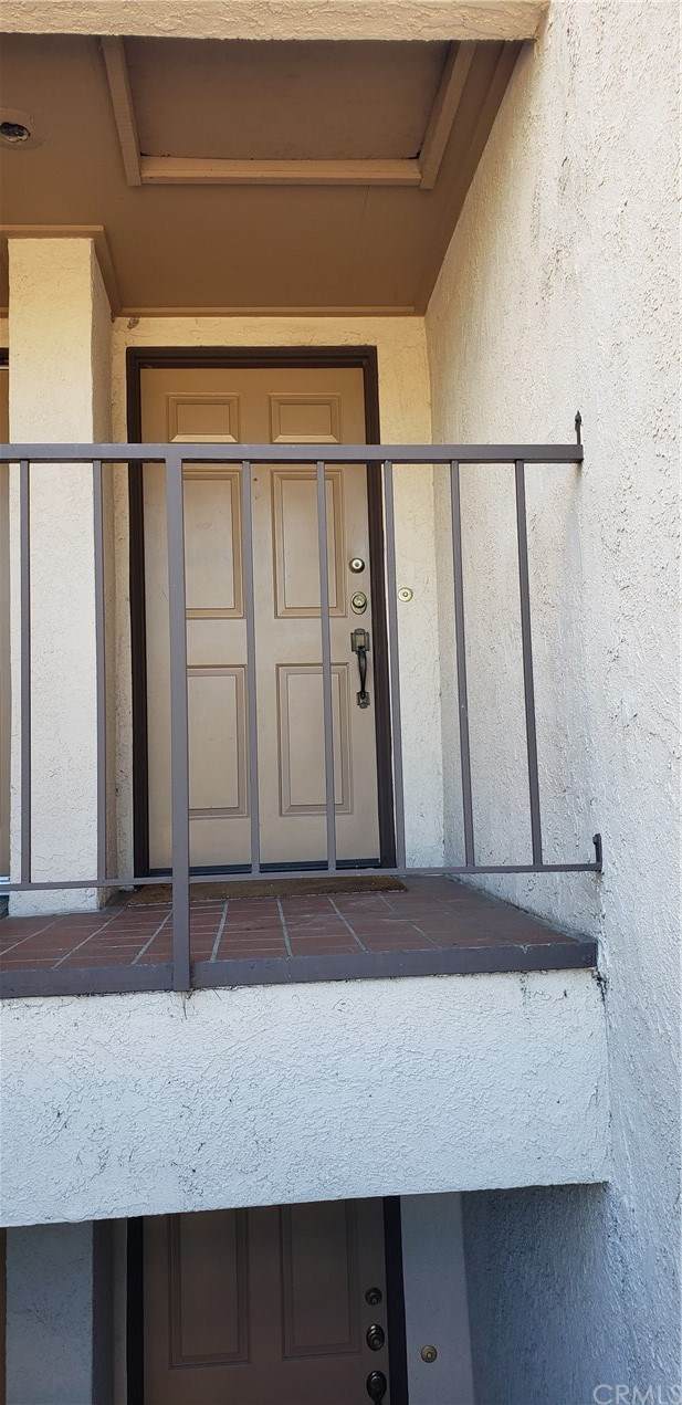 10946 Barcelona Court - Photo 1