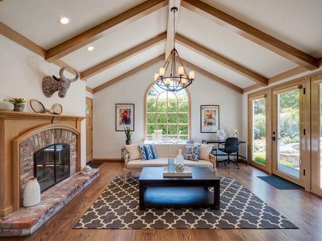 8 Robert South Drive - Photo 1