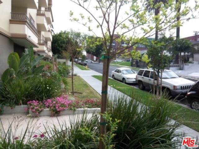 962 Gramercy Drive - Photo 1