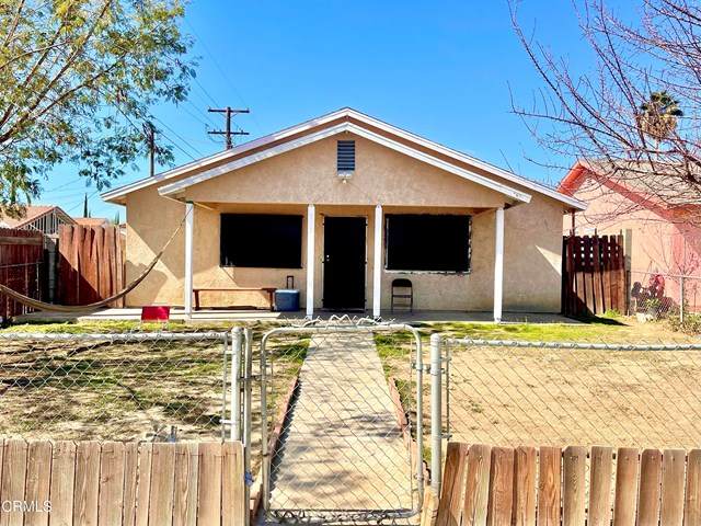 313 Derby Street - Photo 1