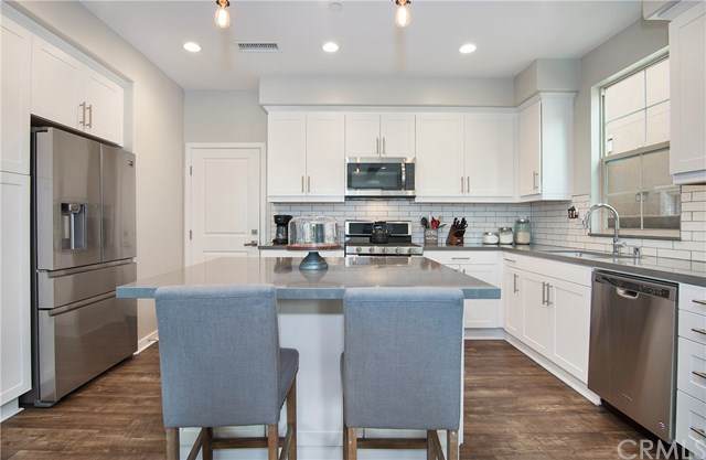 83 Baculo Street - Photo 1