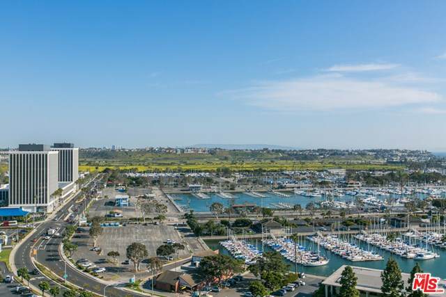 13600 Marina Pointe Drive - Photo 1