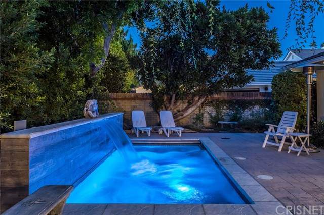 4607 Forman Avenue - Photo 1