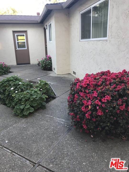 4211 Mckellar Lane - Photo 1